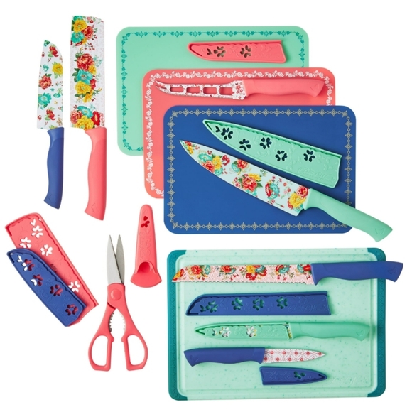 New Pioneer Woman Fancy Flourish Cultery Set - Picture 1 of 7